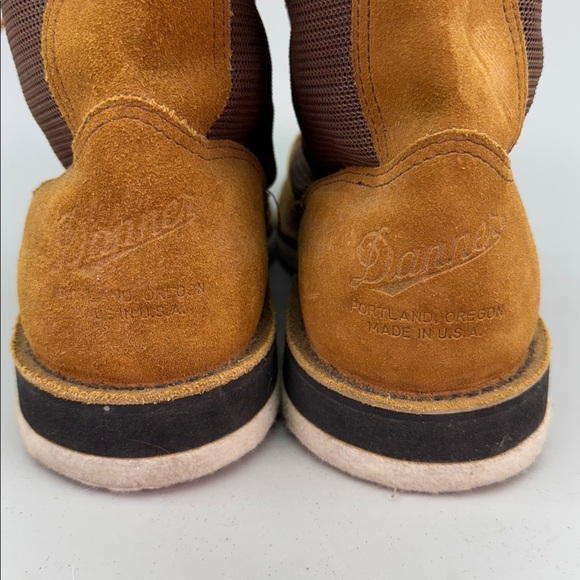 Danner River Gripper Felt Bottom 
Fly Fishing Wading Boots - Picture 6 of 10